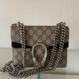 Gucci Dionysus GG Supreme mini bag